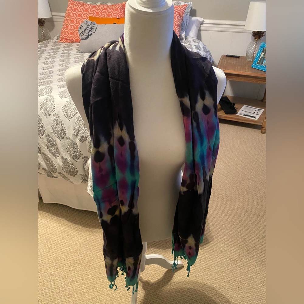 Tie dye wrap